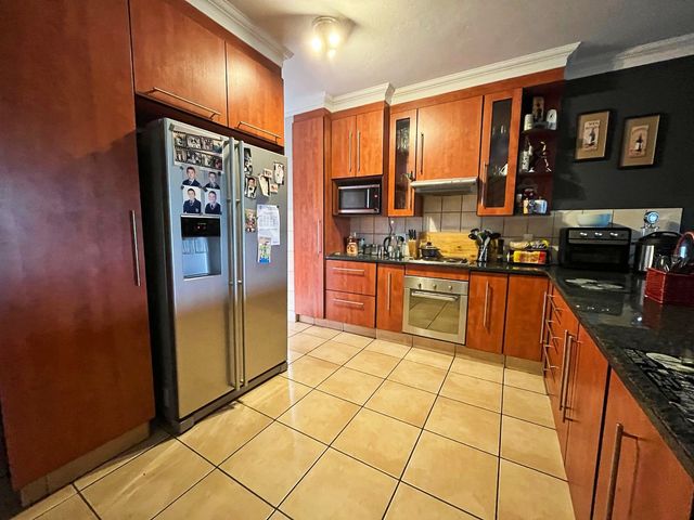 3 Bedroom Property for Sale in Melodie North West
